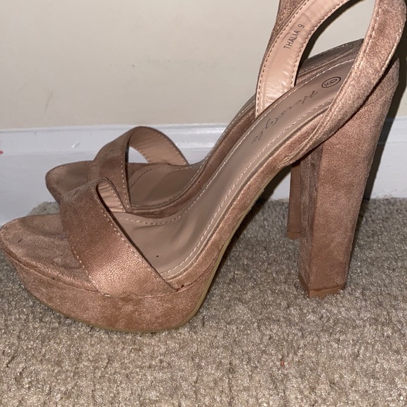Heritage Suede Nude Heels - Picture 3 of 4